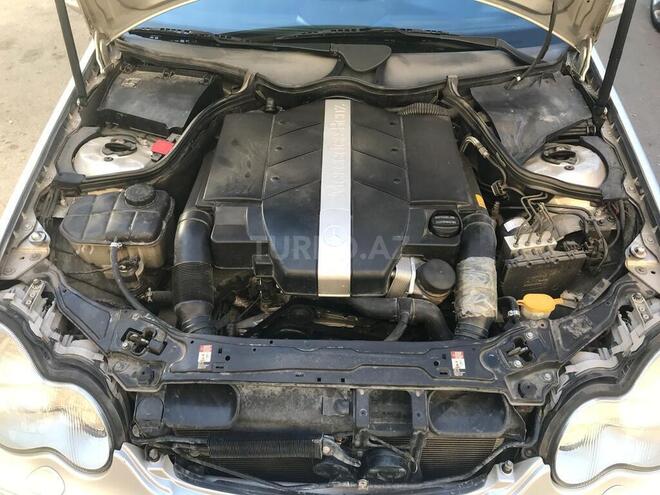 Mercedes C 240 2000, 220,000 km - 2.6 l - Bakı