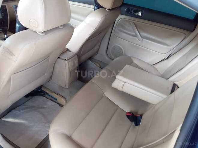 Volkswagen Passat 2004, 218,000 km - 1.8 l - Ağdaş