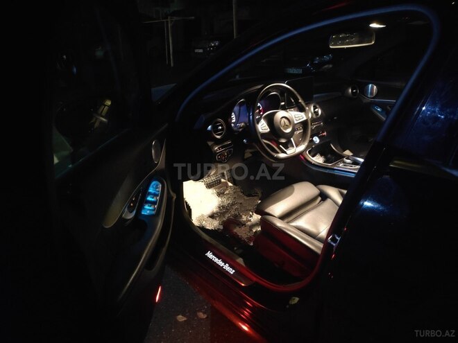 Mercedes C 200 2015, 92,300 km - 1.6 l - Bakı