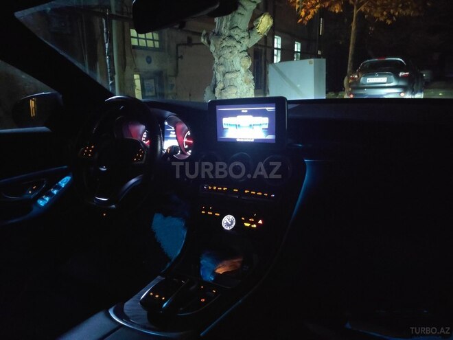 Mercedes C 200 2015, 92,300 km - 1.6 l - Bakı