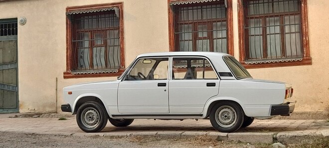 LADA (VAZ) 2107 2009, 96,000 km - 1.6 л - Goranboy