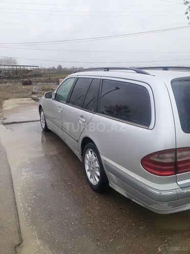 Mercedes E 200 2000, 669,150 km - 2.0 l - Kürdəmir