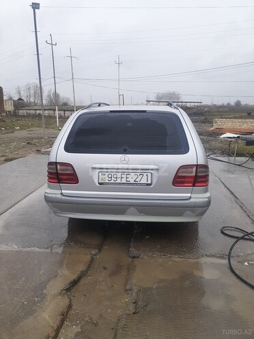 Mercedes E 200 2000, 669,150 km - 2.0 l - Kürdəmir