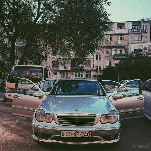 Mercedes C 240 2000, 220,000 km - 2.6 л - Bakı