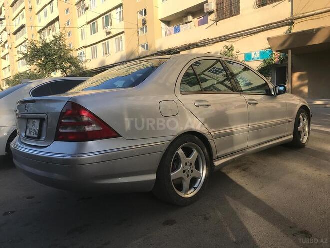 Mercedes C 240 2000, 220,000 km - 2.6 л - Bakı