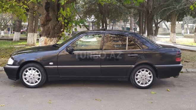 Mercedes C 280 1997, 312,500 km - 2.8 л - Bakı