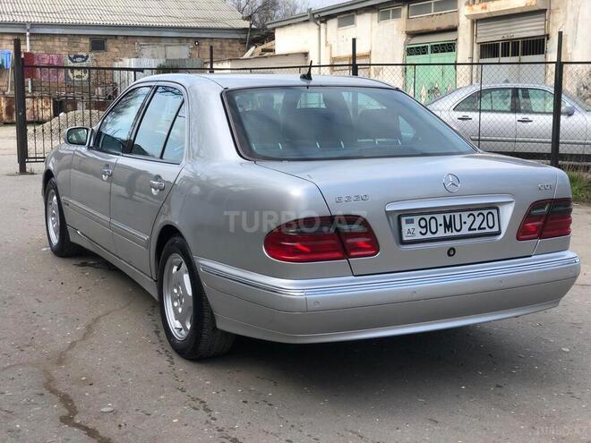 Mercedes E 220 1999, 302,485 km - 2.2 l - Sumqayıt