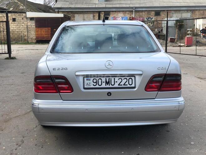 Mercedes E 220 1999, 302,485 km - 2.2 l - Sumqayıt