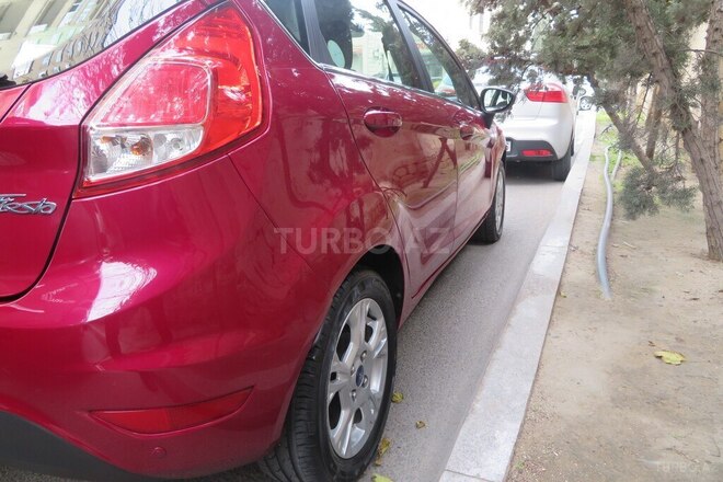 Ford Fiesta 2014, 34,470 km - 1.6 l - Bakı