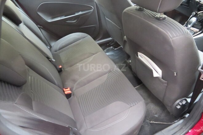 Ford Fiesta 2014, 34,470 km - 1.6 l - Bakı