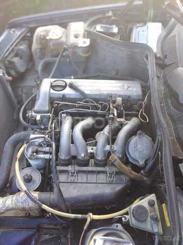 Mercedes 190 1990, 292,000 km - 2.0 l - Bakı