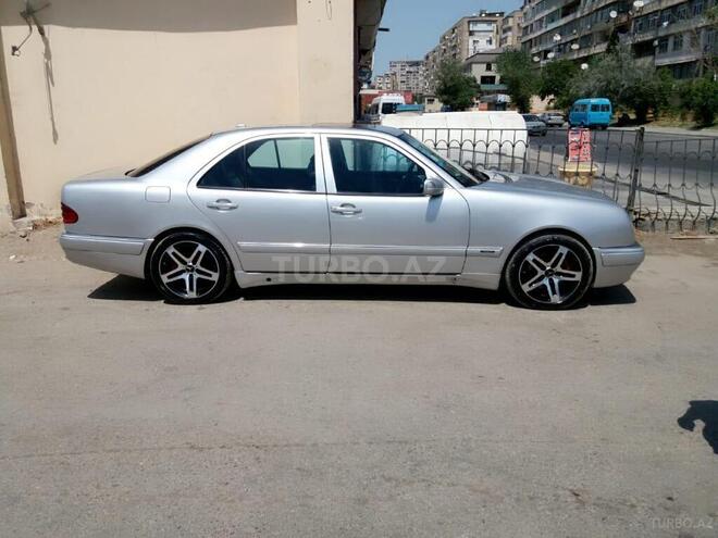 Mercedes E 300 1998, 390,000 km - 3.0 л - Bakı