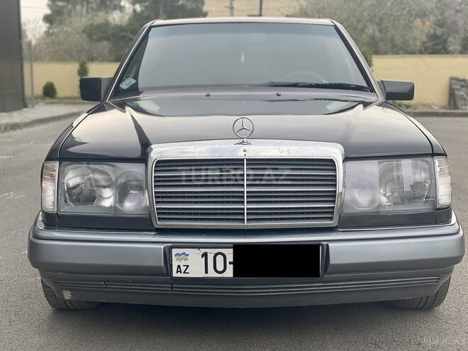 Mercedes E 230 1992, 322,000 km - 2.3 l - Sumqayıt
