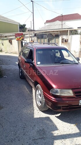 Opel Astra 1996, 360,000 km - 2.0 l - Bakı