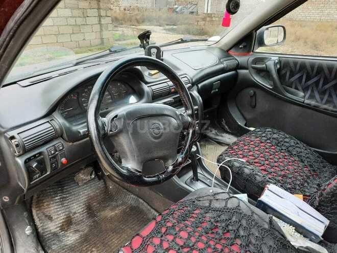 Opel Astra 1996, 360,000 km - 2.0 l - Bakı