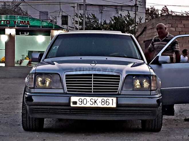 Mercedes E 300 1993, 548,328 km - 3.0 l - Bakı