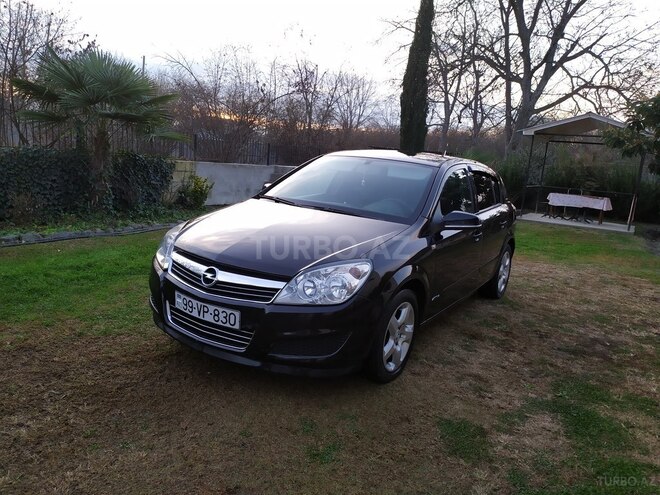 Opel Astra 2008, 178,000 km - 1.3 l - Zaqatala