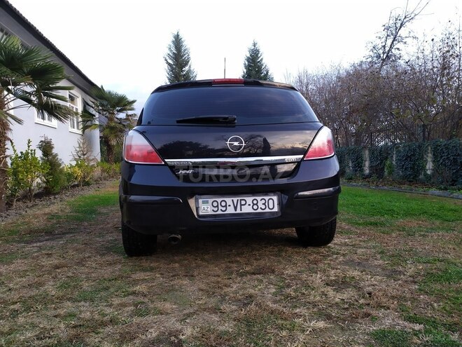 Opel Astra 2008, 178,000 km - 1.3 l - Zaqatala