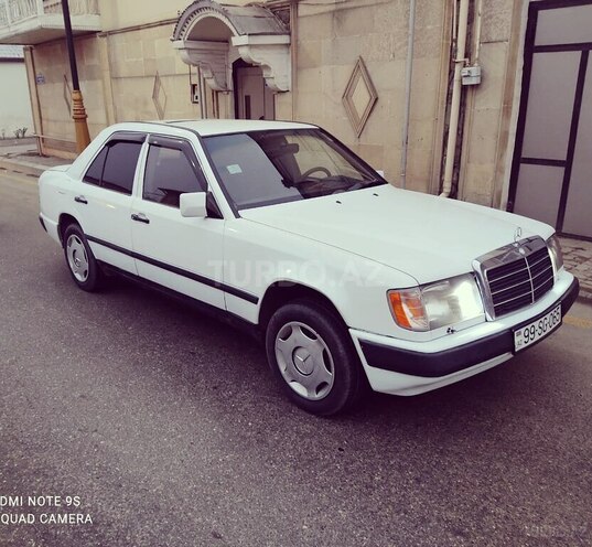 Mercedes E 230 1988, 512,000 km - 2.3 l - Quba