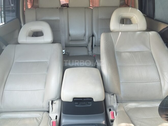 Mitsubishi Pajero 2006, 200,000 km - 3.0 l - Bakı