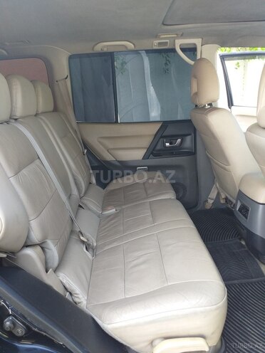 Mitsubishi Pajero 2006, 200,000 km - 3.0 l - Bakı