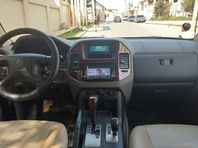 Mitsubishi Pajero 2006, 200,000 km - 3.0 l - Bakı