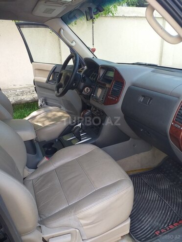 Mitsubishi Pajero 2006, 200,000 km - 3.0 l - Bakı