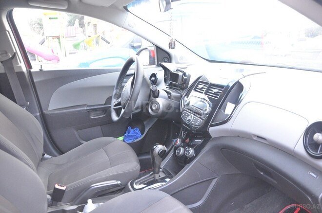 Chevrolet Aveo 2011, 140,000 km - 1.4 l - Bakı