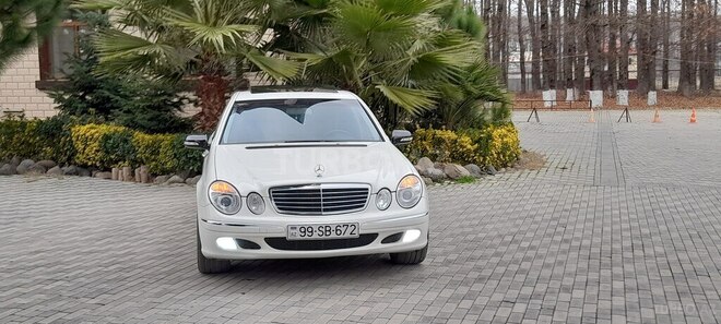 Mercedes E 240 2003, 355,000 km - 2.6 л - Masallı