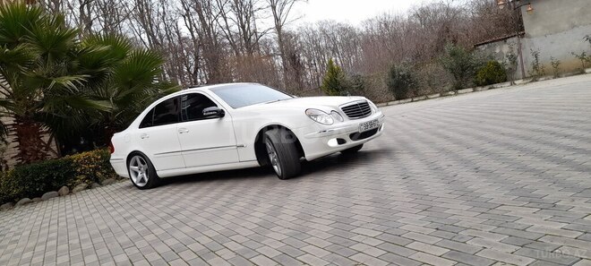 Mercedes E 240 2003, 355,000 km - 2.6 л - Masallı