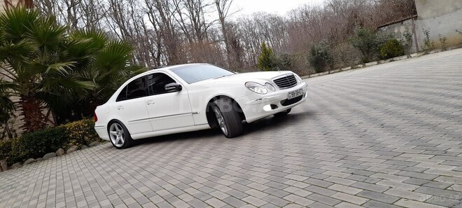 Mercedes E 240 2003, 355,000 km - 2.6 л - Masallı