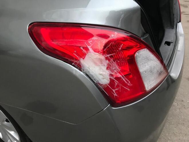 Nissan Versa 2011, 163,000 km - 1.6 l - Bakı