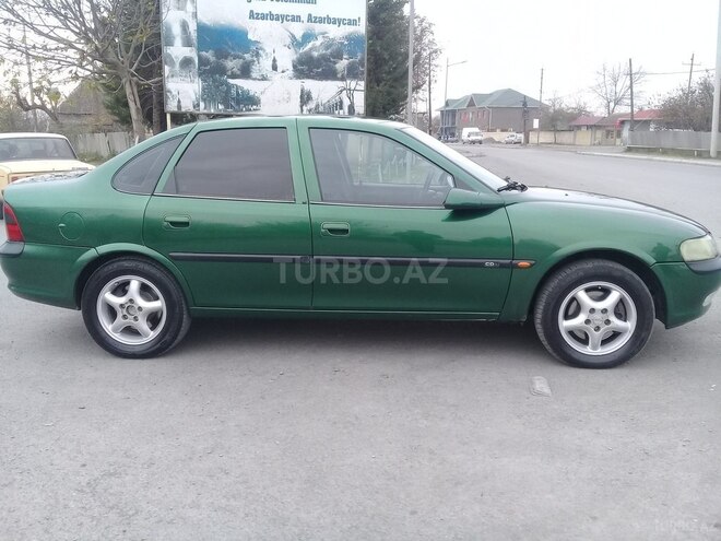 Opel Vectra 1998, 416,528 km - 2.0 l - Zaqatala