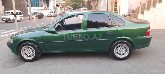 Opel Vectra 1997, 380,000 km - 2.0 l - Bakı