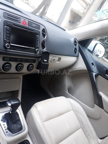 Volkswagen Tiguan 2009, 134,000 km - 2.0 l - Bakı