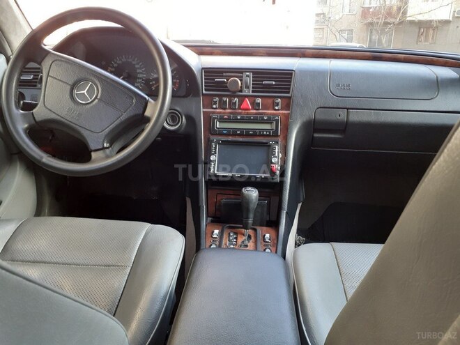Mercedes C 240 2000, 265,700 km - 2.4 l - Bakı
