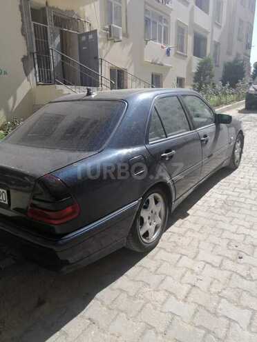 Mercedes C 220 1999, 346,000 km - 2.2 l - Bakı