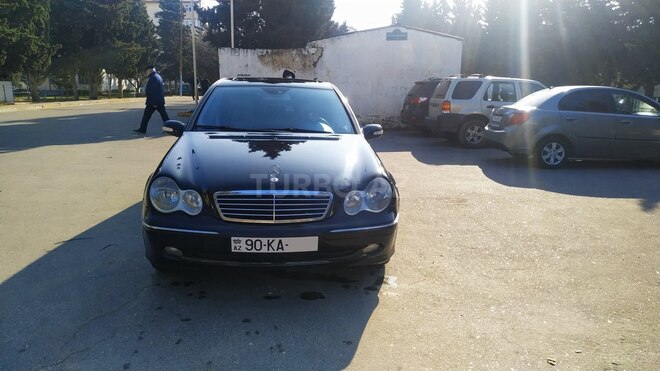 Mercedes C 200 2001, 300,000 km - 2.0 l - Bakı