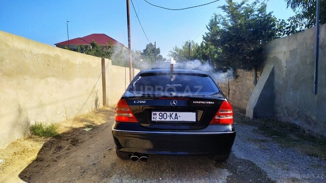 Mercedes C 200 2001, 300,000 km - 2.0 l - Bakı