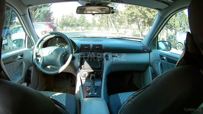 Mercedes C 200 2001, 300,000 km - 2.0 l - Bakı