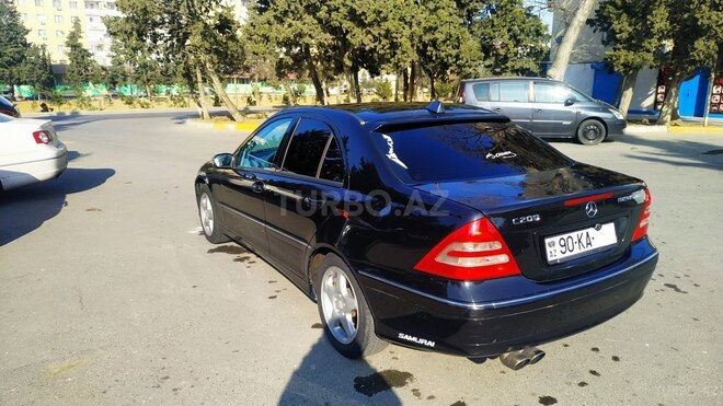 Mercedes C 200 2001, 300,000 km - 2.0 l - Bakı