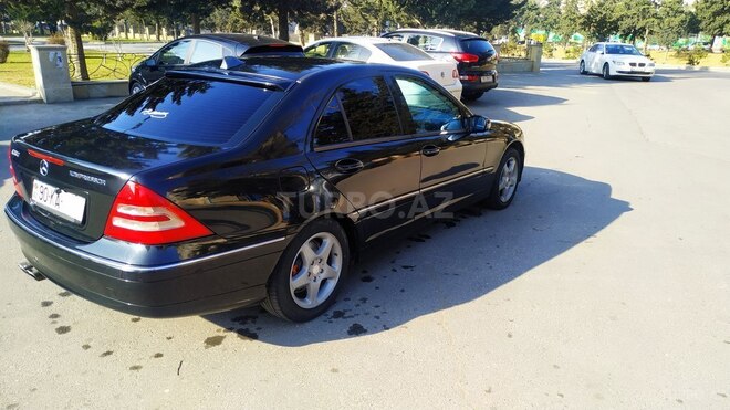 Mercedes C 200 2001, 300,000 km - 2.0 l - Bakı
