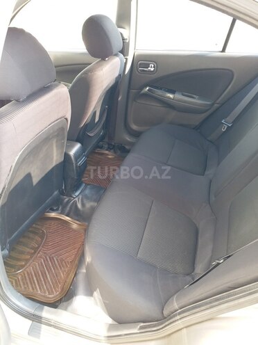 Nissan Sunny 2010, 335,000 km - 1.6 l - Bakı