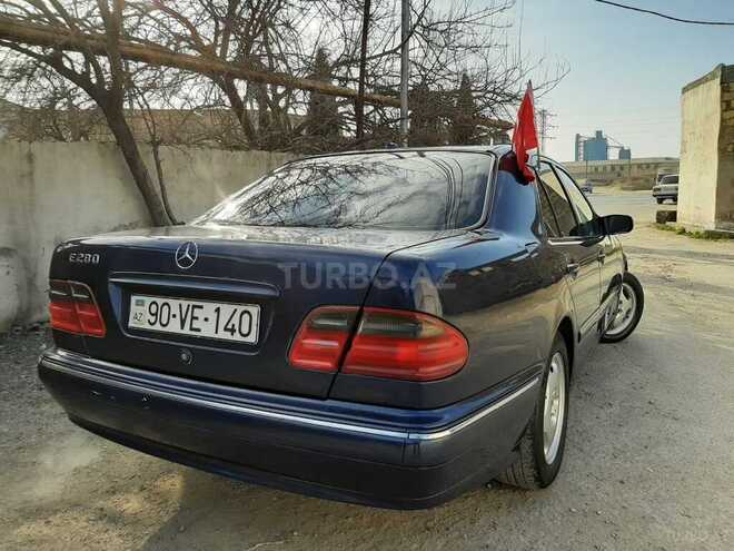 Mercedes E 280 2000, 317,346 km - 2.8 л - Bakı