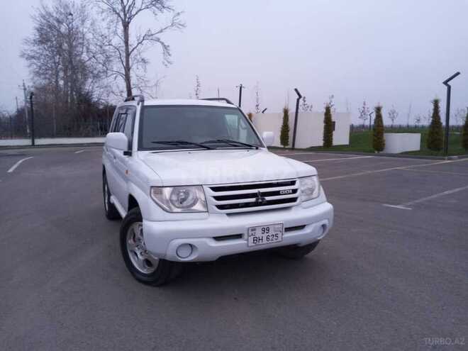 Mitsubishi Pajero io 2000, 167,000 km - 2.0 l - Tovuz
