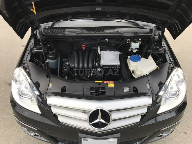 Mercedes B 180 2008, 99,000 km - 1.7 l - Bakı