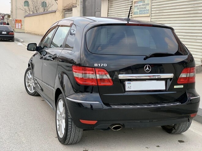 Mercedes B 180 2008, 99,000 km - 1.7 l - Bakı