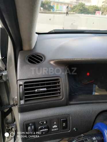 Toyota Corolla 2006, 190,000 km - 1.4 л - Bakı