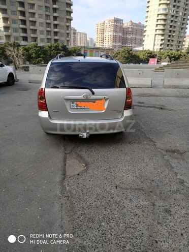 Toyota Corolla 2006, 190,000 km - 1.4 л - Bakı