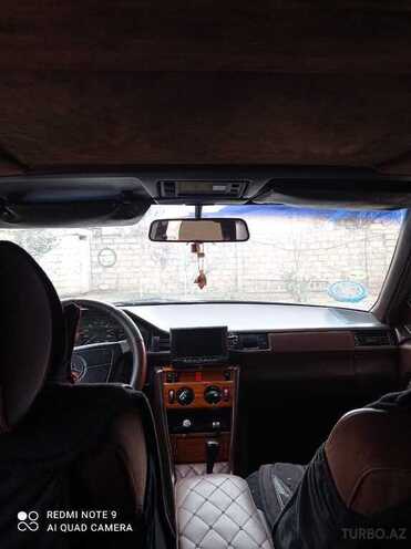 Mercedes E 250 1992, 500,000 km - 2.5 l - Beyləqan